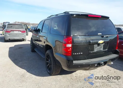 2013 Chevrolet Tahoe Lt z USA, uszkodzony, nr VIN 1GNSCBE05DR102486